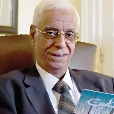 دكتور حسام موافي